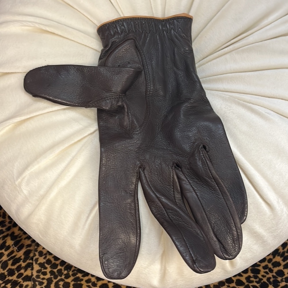 LOUIS VUITTON Golf Glove - Picture 2 of 6
